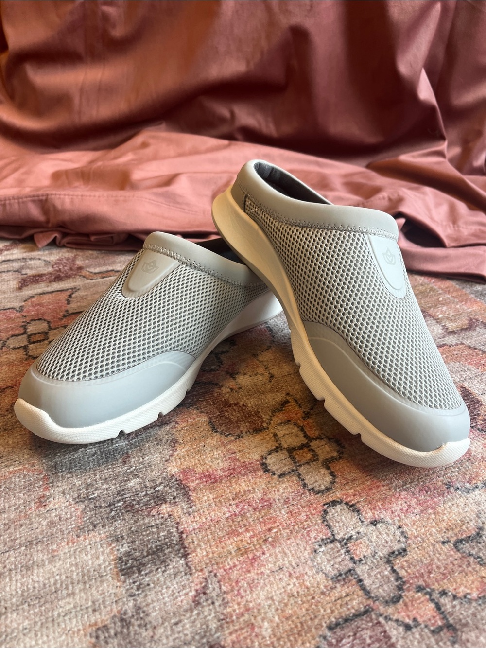NEW Spenco Womens Bliss Orthotic Mesh Recovery Mules Clogs Gray Sz 9W w/Dust Bag